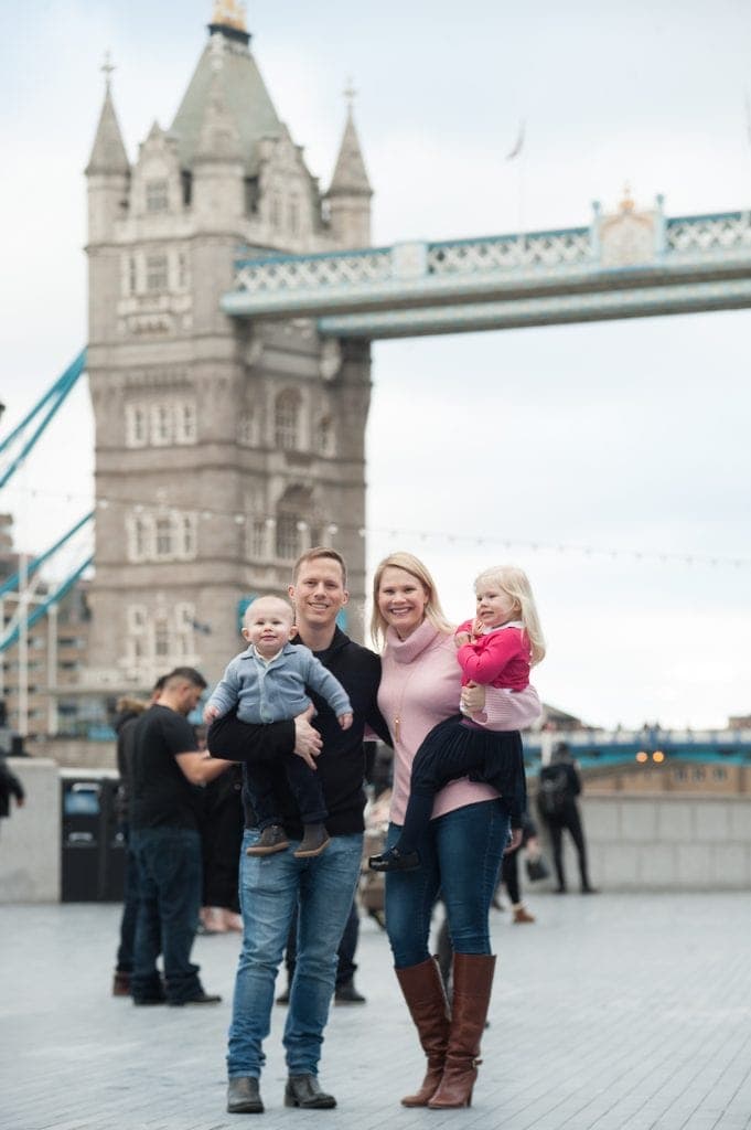 american family, london, tower bridge, family, london family photograper