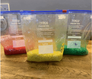 how to make rainbow rice, zip lock bags, food coloring