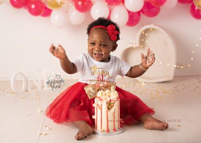 First Birthday baby cake Smash photography session by Ashleigh Shea photographyloon Garland, Ashleigh Shea Photography, Bromley, London