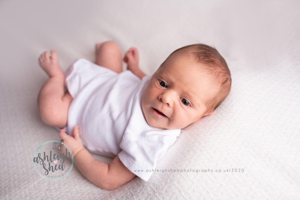 ashleigh shea photography, natural baby photography, unposed baby picture, baby smile, newborn session, Kent, Chislehurst