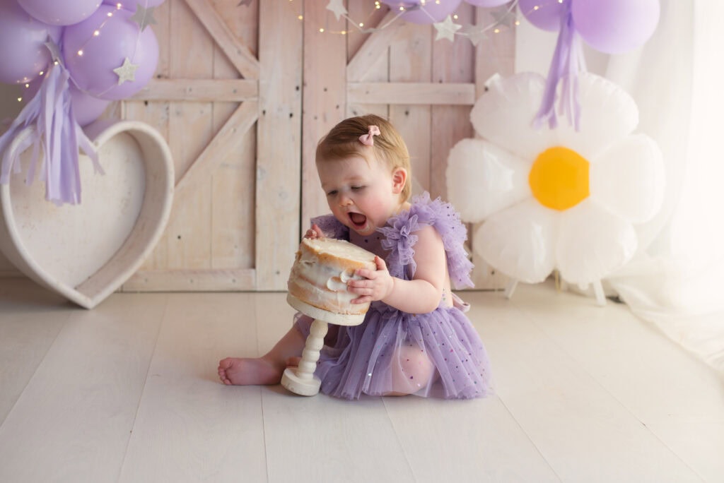 Cake Smash Bromley, Ashleigh Shea Photography